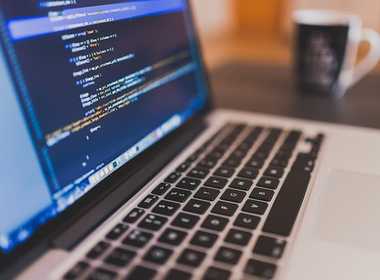 5 advanced use cases of AI website builders