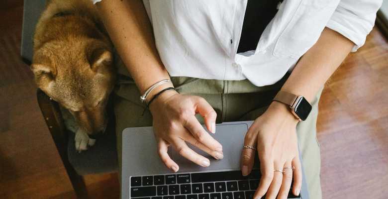 Can AI website builders integrate with CRMs, payments, and marketing tools? (2026 guide)